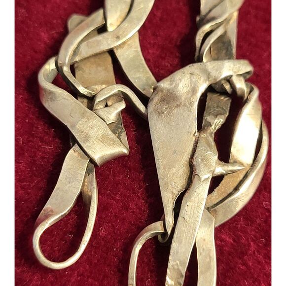 Vintage OOAK Handmade Hammered Flat Wire Silver Artsy Boho Abstract Earrings - Picture 2 of 11